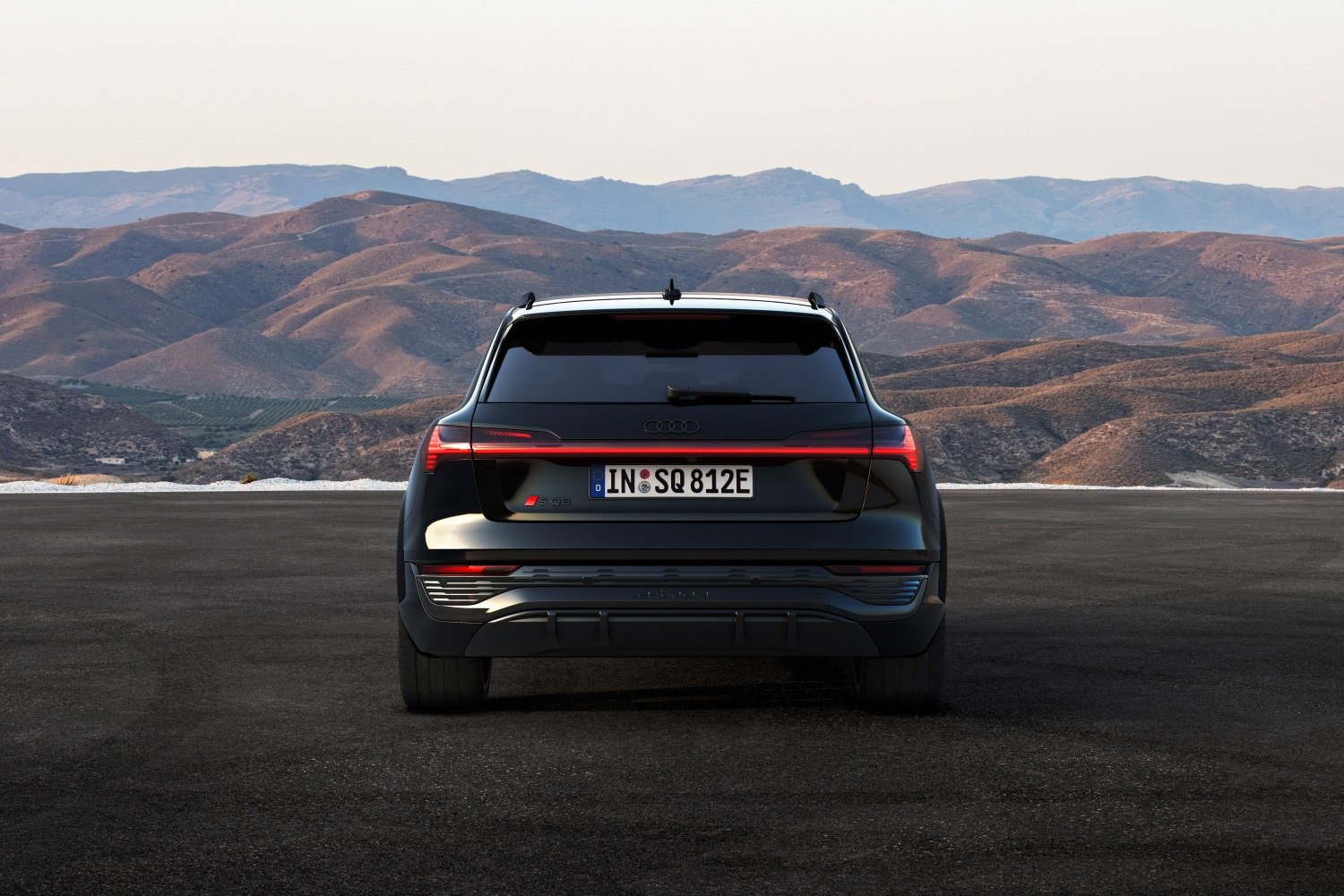 Audi SQ8 etron technical specifications and fuel economy